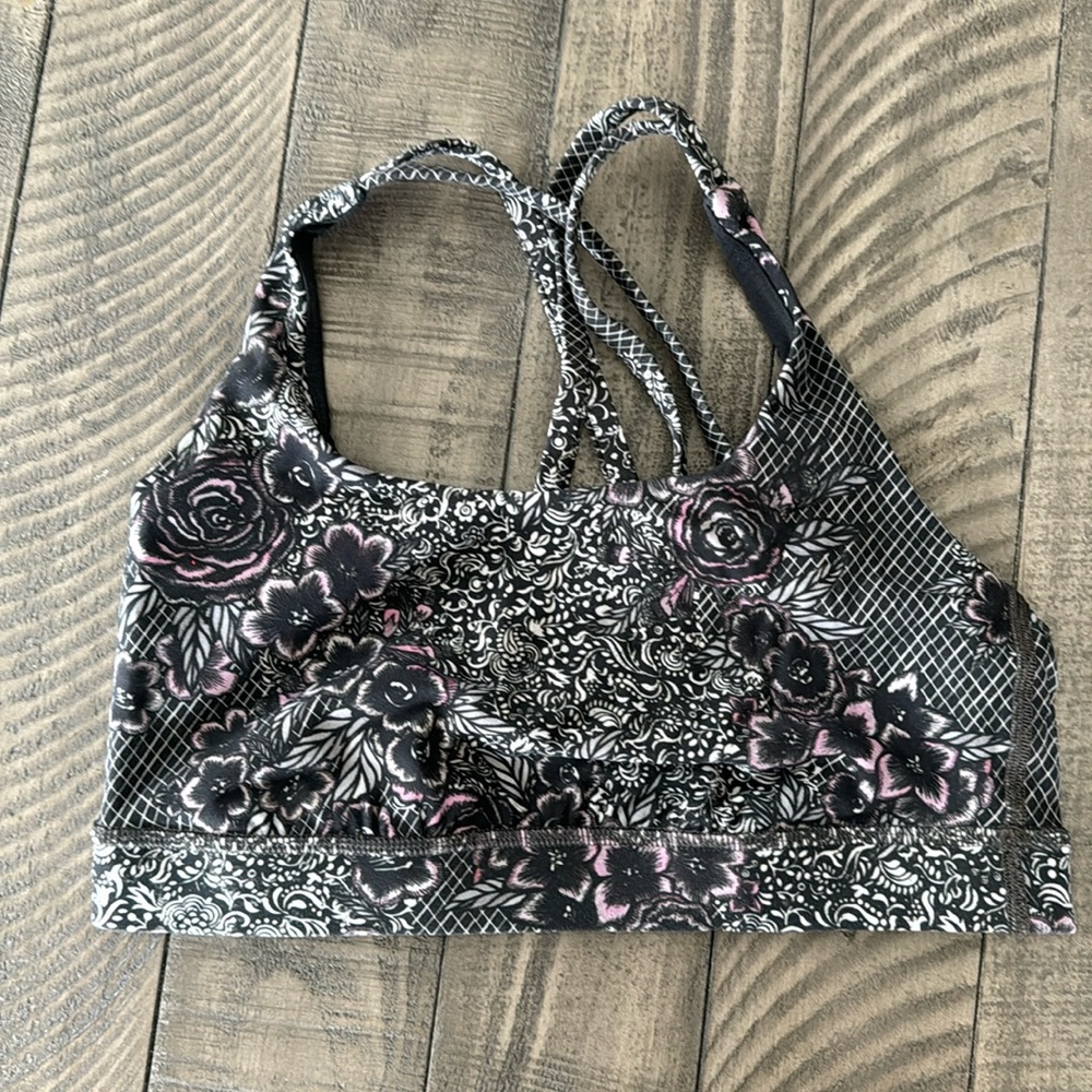 Lululemon bras